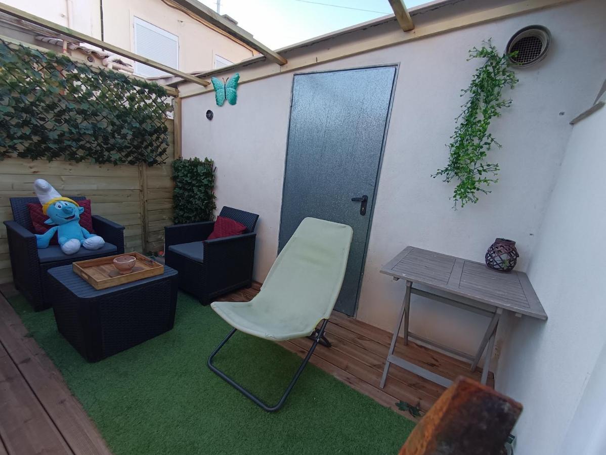 Villa Avec Piscine Et 3 Logements Ideale Groupe Marseille Extérieur photo