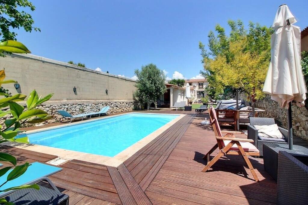 Villa Avec Piscine Et 3 Logements Ideale Groupe Marseille Extérieur photo